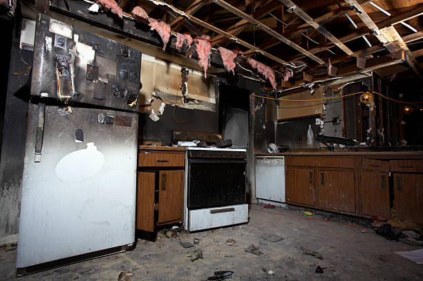 Licensed Soot Cleanup service in Oak Park, CA - Meridian Smoke Damage